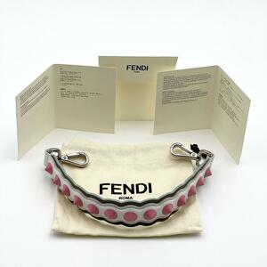 【スタッズ柄】フェンディ　FENDI　ストラップ　ユー　ハンド　バッグ　ハンドル　取っ手　レザー　