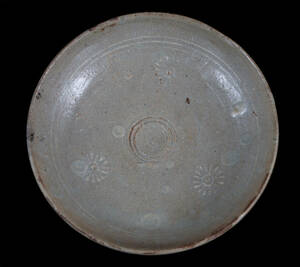 朝鮮古陶磁器 高麗青磁 象嵌 平茶碗 直径17.5cm 古美術品（李朝）D570