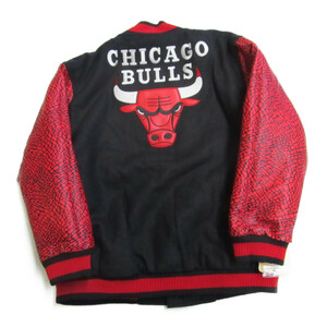 BD38)JH Design Chicago Bullsリバーシブルジャケット/黒赤/NBA/BUL252REL6/7/シカゴ ブルズ/キッズ/子供/7歳/USサイズ