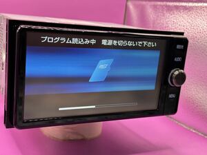 トヨタ純正ナビ NSZT-W66T Bluetooth DVD SD CD 動作確認済み ナビロック S/NO. 3Q463279