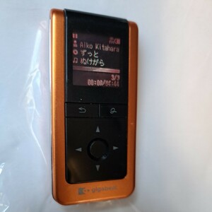 東芝　TOSHIBA　gigabeat MEU101 1GB デジタルオーディオプレーヤー 音楽プレーヤー