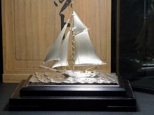 ▲80G1473▲銀製・ヨット・木箱付・置物・オブジェ・検/シルバーsilver帆船模型武比古