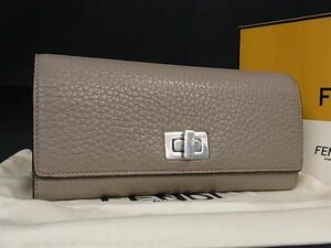 1円 ■美品■ FENDI フェンディ ピーカブー レザー 二つ折り 長財布 ウォレット 札入れ 小銭入れ カード入れ グレージュ系 BL0316