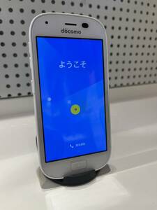 【中古】docomo Fujitsu らくらくスマートフォン4 F-04J Android スマートフォン 16GB ホワイト ネットワーク利用制限◯