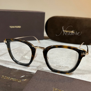 正規品 新品 トムフォード TF5496 052 メガネ サングラス 眼鏡 アイウェア TOMFORD