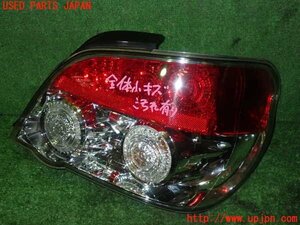 1UPJ-15871530]インプレッサ WRX-STi(GDB)右テールランプ 中古