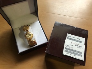 AK435 良品程度 レア 箱付属品有 COACH コーチ SWISS QUARTZ W459 GP 0308 ゴールド チェーン バングルブレス クオーツ レディース 腕時計