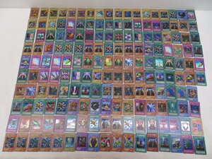 ジャンク●遊戯王　カードゲーム　初期　まとめ売り　約170枚●1298E