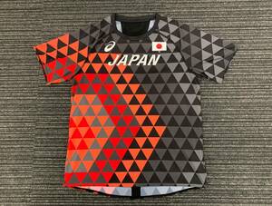 2017世界陸上ロンドン 陸上競技 日本代表 JAAFオフィシャル×asicsアシックス オーセンティックTシャツ ブラック×サンライズレッド格子L