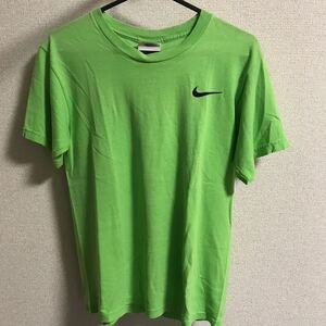 古着　NIKE 半袖Tシャツ　Mサイズ　NIKE アメリカ製　ヴィンテージ 90年代　グリーン　メンズ　ナイキ