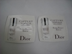 Diorカプチュール　トータル　セル　ENGY スーパーセラム1.5ml×2袋