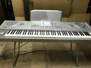 [中古　電子ピアノ]KORG　Pa588　【スタンド付】