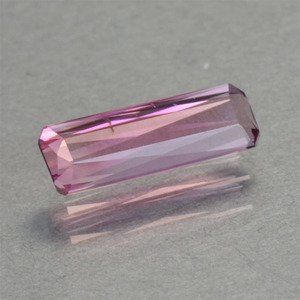 ピンクトルマリン(Tourmaline)(1.447ct)