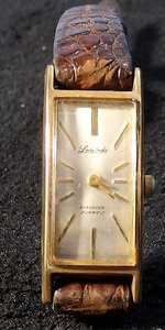 女性用腕時計　レディース セイコー　手巻き　２針　金張り