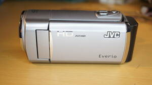 【40倍・DOLBY デジタルステレオ】Victor ビクター Everio ビデオカメラ BN-VG114＆GZ-HM190-S
