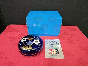未使用　ボヘミアガラス　BOX blue　ボックス　金彩　ブルー 　BOHEMIA　サイズ約直径12cm高さ4.5cmフタ含まず　emt1-09