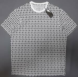 [新品] ARMANI EXCHANGE　「AX」の総ロゴ入りとなる【メンズ・半袖Tシャツ】◆2023年春夏モデル　サイズ：XL(52相当)　◆色：白＆紺