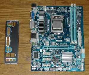 CPU メモリ付き　GIGABYTE　GA-B75M-D3V-JP　LGA1155