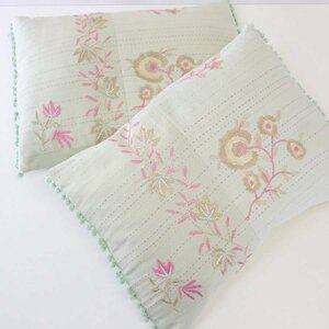 ローラアシュレイ カバー付き フェザークッション 2点セット 46×35×12cm グリーン系 刺繍 花柄 Laura Ashley HOME★827h18