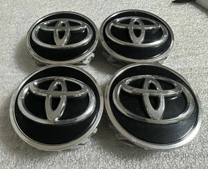 TOYOTA センターキャップ 純正　4枚 中古品