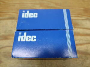 未使用品 IDEC(アイデック/和泉電機) HW1R-2D22N1G Φ22 HWシリーズ セレクタ押ボタンスイッチ HW1R形 2個セット 管理5kt1126K-YP18