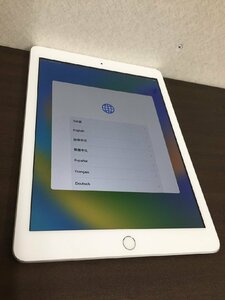 Apple iPad5 32GB バッテリー90% Wi-Fi+Cellular キャリアdocomo MP1L2J/A シルバー A1823 動作品 現状品