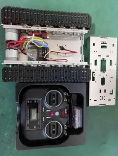 ラジコン 戦車 タンク ロボット アルミ金属製　HOTRC 8チャンネル