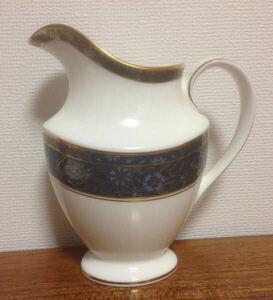 英国王室御用達 vintage ROYAL DOULTON CARLYLE CREAMER L ロイヤルドルトン　カーライル　クリーマー　送料無料