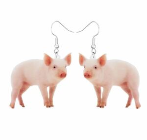 【新品】豚　ピアス　ぶた　ブダ　大きめ　アクセサリー　グッズ　軽量　大ぶり　動物