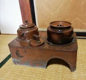 日本のアンティーク 銅製 燗入れ付き 長五徳 一式セット 火鉢 ヴィンテージ 大正 明治 レトロ 囲炉裏 茶釜