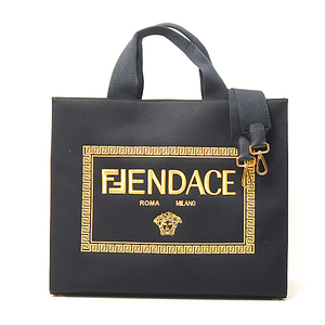 ヴェルサーチ バッグ メンズ フェンダーチェ フェンディ キャンバストートバッグ ブラック FENDACE VERSACE FENDI 7VA558 未使用展示品