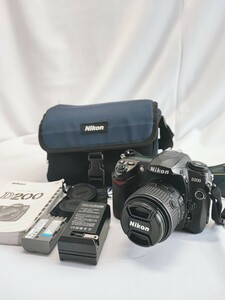 Nikon D200 デジタル一眼レフカメラ ニコン デジタル一眼カメラ レンズ デジカメ 当時物 コレクション カメラ 充電器 バッテリー(031901)