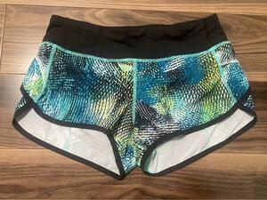 限定！ルルレモン Lululemon Speed Short サイズ4 新品同様☆☆ ショートパンツ