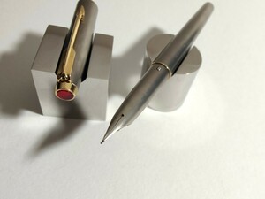 パーカー T-1 M？ /PARKER 万年筆 チタニウム チタニュウム チタン製 スペースペン 宇宙飛行士用 金属製 MADE IN U.S.A. アメリカ製