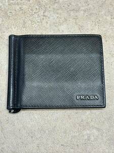T014 【PRADA プラダ 】 マネークリップ 財布 二つ折り財布 レザー ブラック 黒 中古