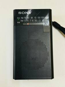 S530-K39-1535 SONY ソニー FM AM ポータブルラジオ ICF-P26 通電/音出し確認OK