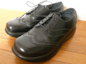 DANSKO ダンスコ おでこ靴 レザーシューズ ウィングチップ 革靴 厚底シューズ 39 24.5cm 黒 ブラック レディース