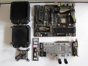 送料無料♪水冷式自作等に！【CPU Intel Core i7-3770K 3.50GHZ ＋ ASRock Z77 Extreme6＋グラフィックボード＋水枕＋ラジエータ2個付き 】