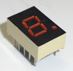 赤色 7セグメント LED表示器 SHARP GL8P03D 695nm 1個 カソードコモン 赤 15mm x 10.2mm　長期保管品　未使用