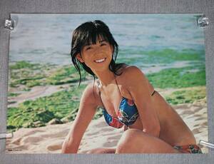 ② 古い ポスター A1サイズ 【大場久美子 水着】 販促品 TOSHIBA 東芝 EMI 写真提供/明星 中古 当時物