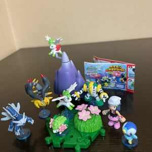 ポケモン ジオラマワールド 中古品 フィギュア ギラティナ と氷空の 花束 シェイミ スカイフォルム ポケットモンスター 2008