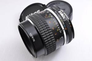 Nikon Ai-S Micro NIKKOR 55mm F2.8　55/1:2.8　ニコン　AISマイクロニッコール　マクロレンズ　MFレンズ　#1415