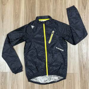 送料無料★美品 ルコック L メンズ 撥水 レインジャケット ポケッタブル ウインドブレーカー le coq sportif ジップポケット*4 良質 469 黒