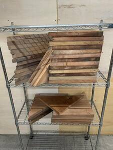 奈良 棚板受け 棚受け 木製 木っ端 ブラケット 杉板 取り外し品 中古 天然木 三角形 38枚 直接引き取り可能