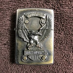 ZIPPO ハーレーダビッドソン　Harley-Davidson イーグルメタル貼り　1994年製　中古品　ジッポー ジッポ オイルライター　希少品　鷲　ワシ