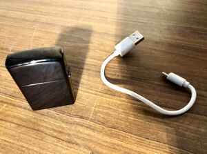 EasyJoy 電子ライター USB 充電式 高級ライター (ブラック/マット) 専用USB充電ケーブル付き