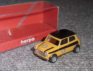 SHOP別注 1/43 ミニ BRITAX クーパー 136号 MINI COOPER