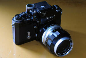 ニコン/Nikon F フォトミック FTN ブラックボディ 730万台 NIKKOR-Q Auto 135mm F3.5付 [NB-7308696/NL-838904]