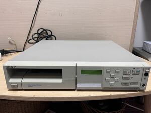 ①SONY カラービデオプリンターUP-1800 ジャンク