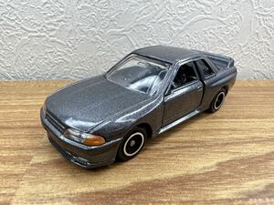 トミカ 日産 スカイライン GT-R (R32) 